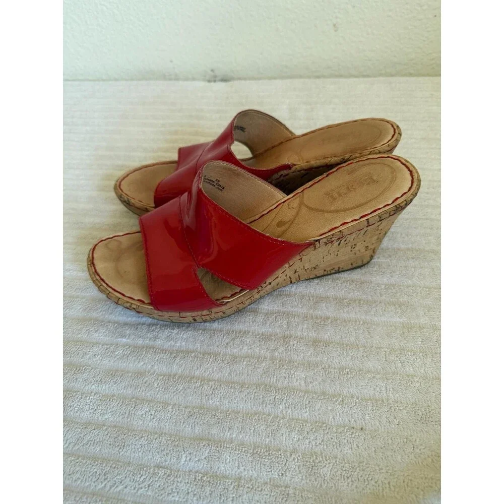Born Women’s Red Patent Leather Wedge Slide Sandals Size 8 M